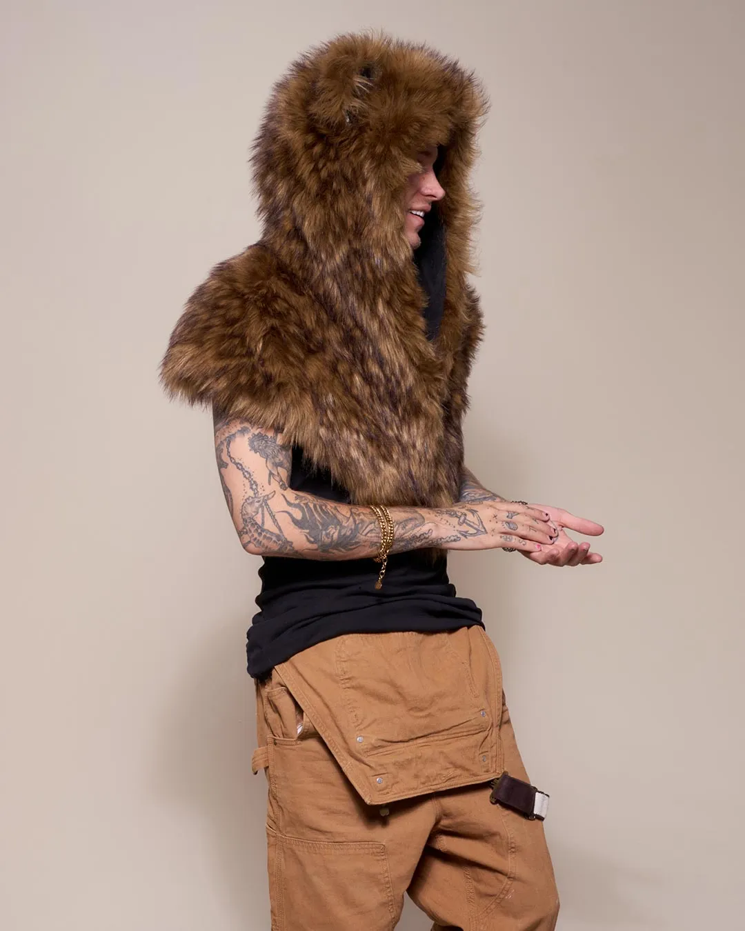 Grizzly Bear Collector Edition Faux Fur Shawl | Men's