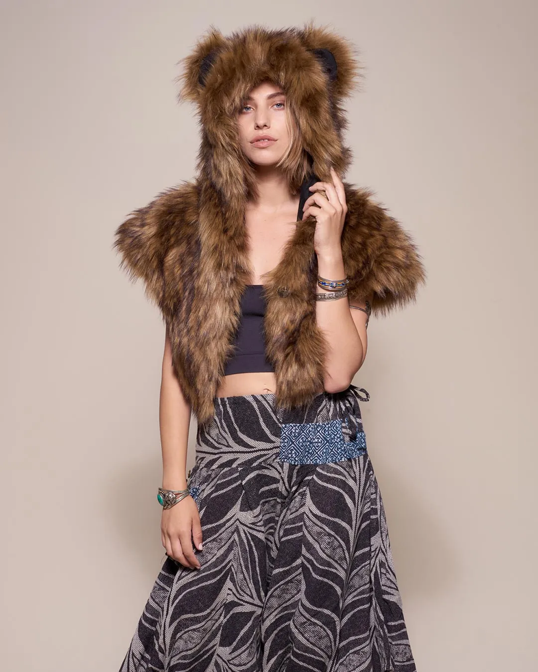 Grizzly Bear Collector Edition Faux Fur Shawl | Women's