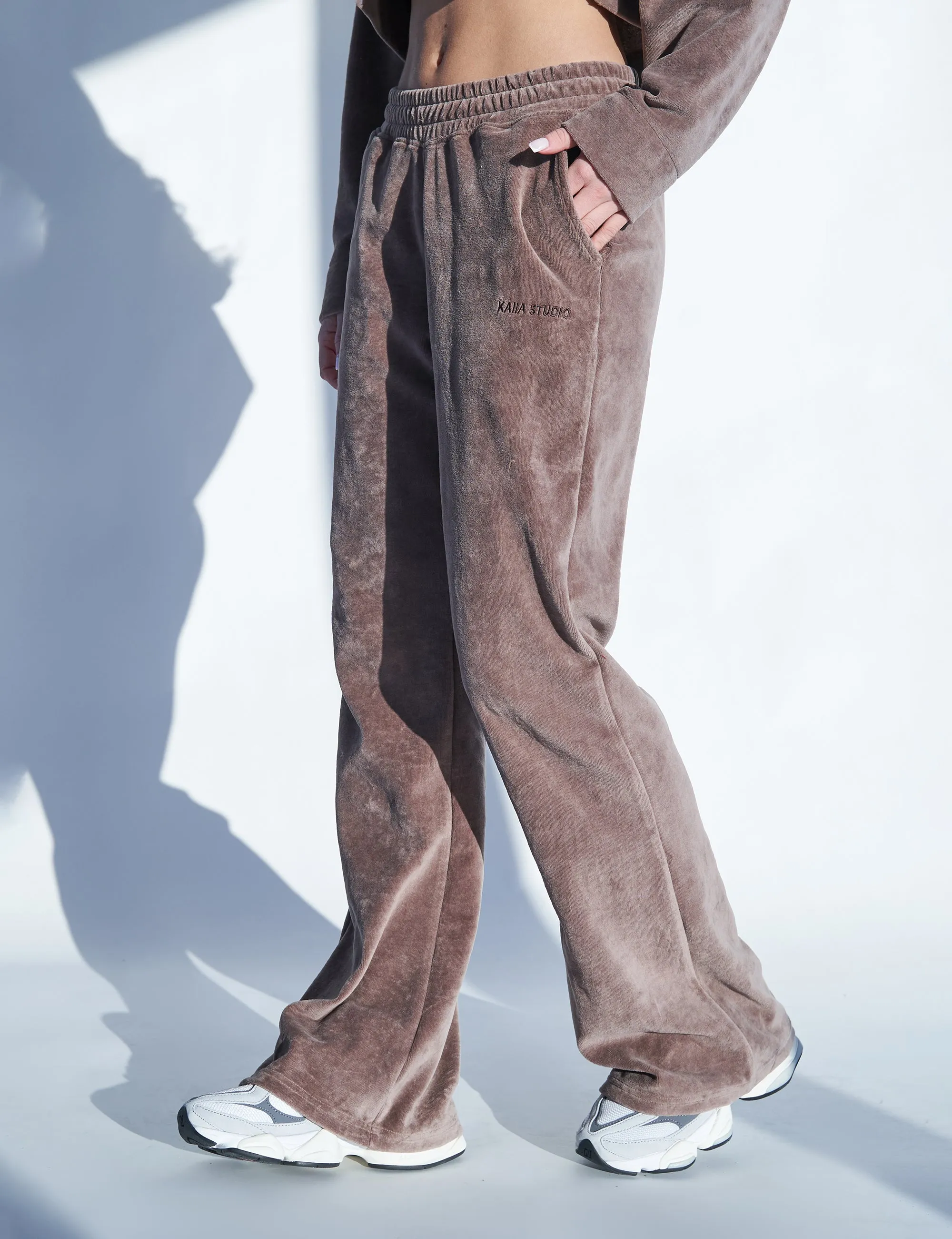 Kaiia Studio Velour Wide Leg Pants Brown